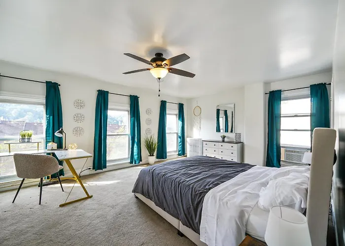 Conshohocken: Quality & Location