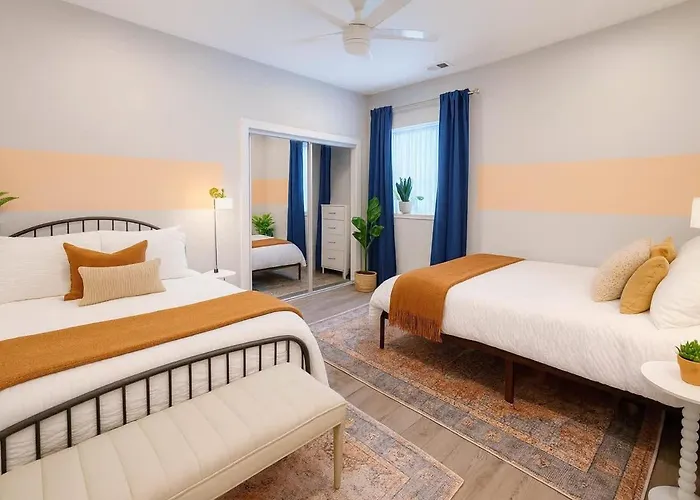 5 Beds 1500 Sq Ft Walkable Kitchen 1 And A Half Bath